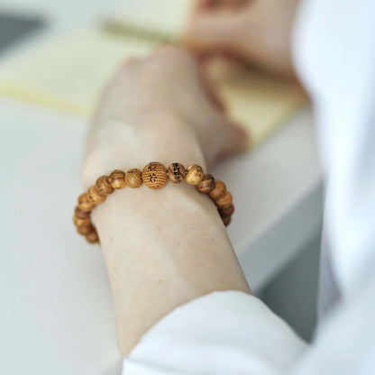 JUZU Bead Bracelet - Yakusugi Cedar Engraved Heart Sutra