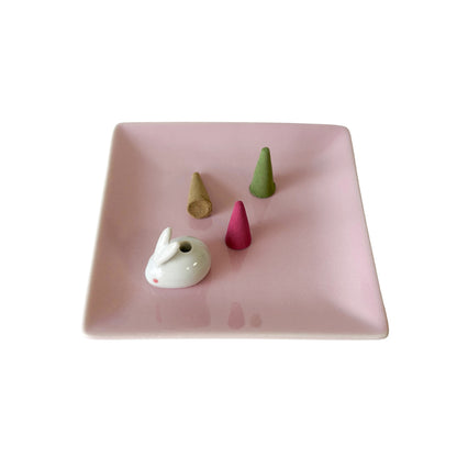 KAWAII COLLECTION: Bunny Holder w/Pink Plate