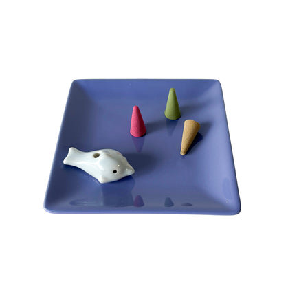KAWAII COLLECTION: Dolphin Holder w/Blue Plate